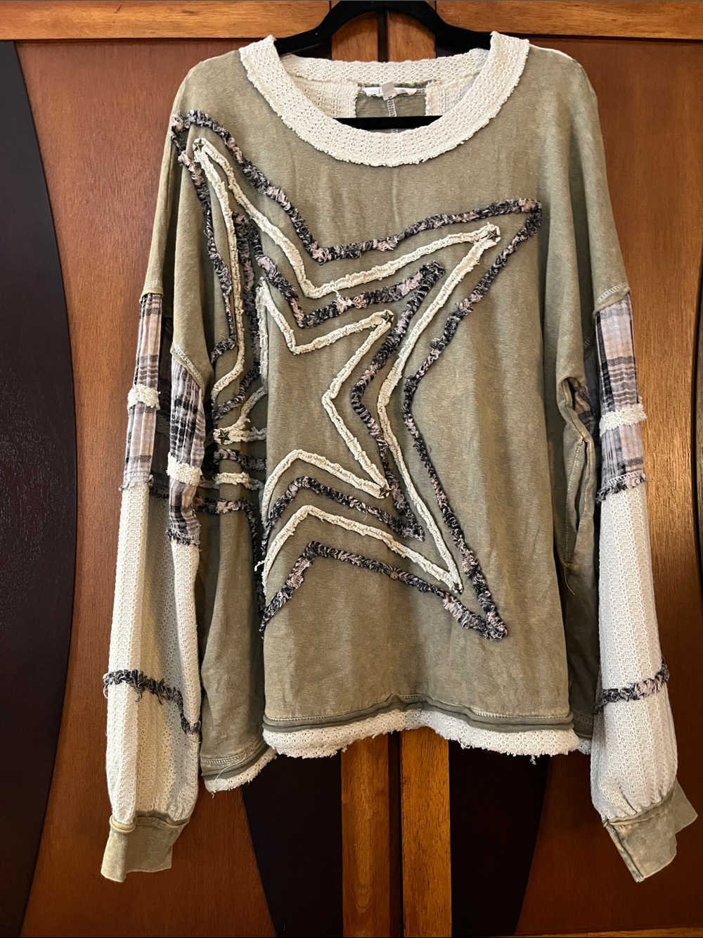 Oli & Hali Light Olive Star-Appliqué Crewneck Top w/Cream & Black Accents - Picture 1 of 14
